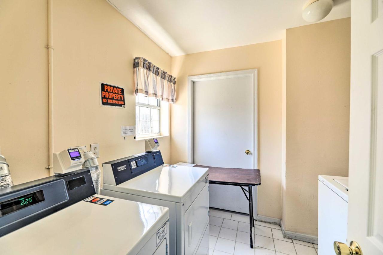 Atlantic Beach Studio With Community Pool! エクステリア 写真